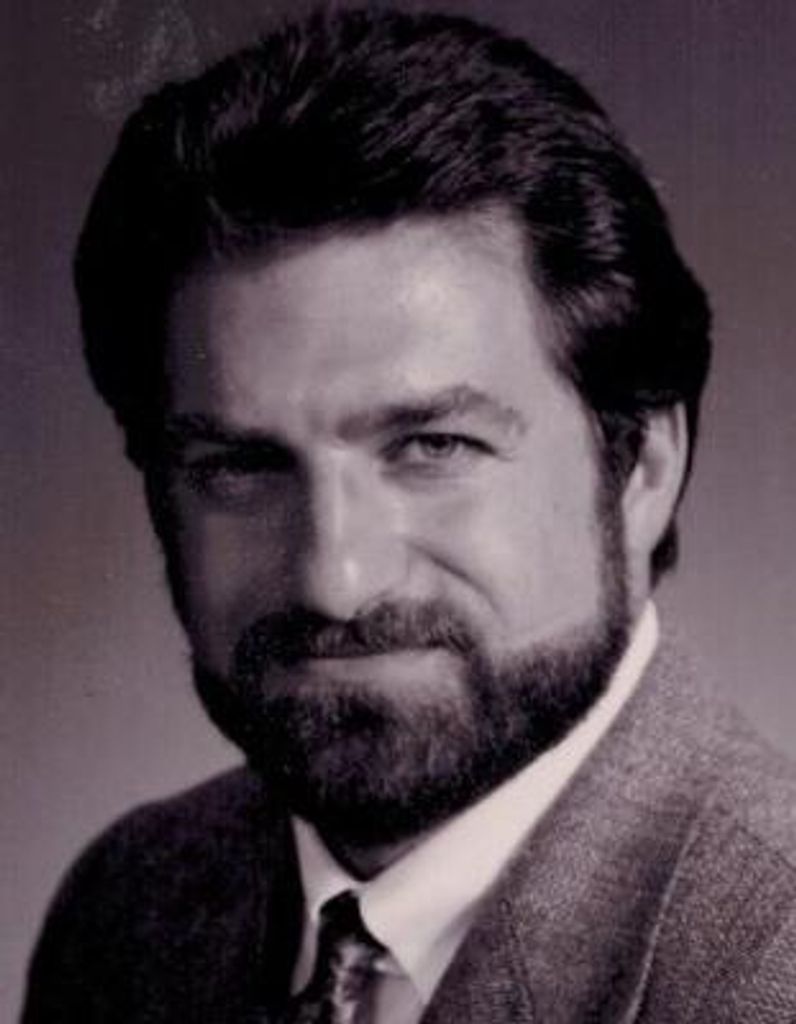 Lee E. Sapira