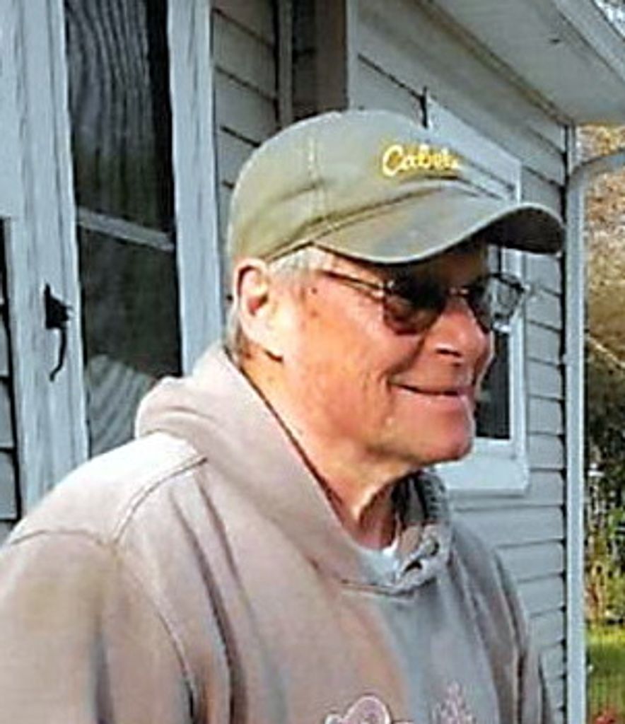 Raymond E Reynolds