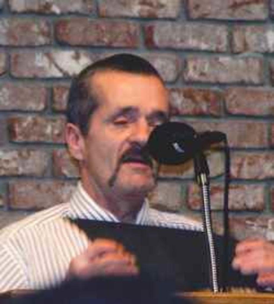 Michael "Mike" Lynn Warren