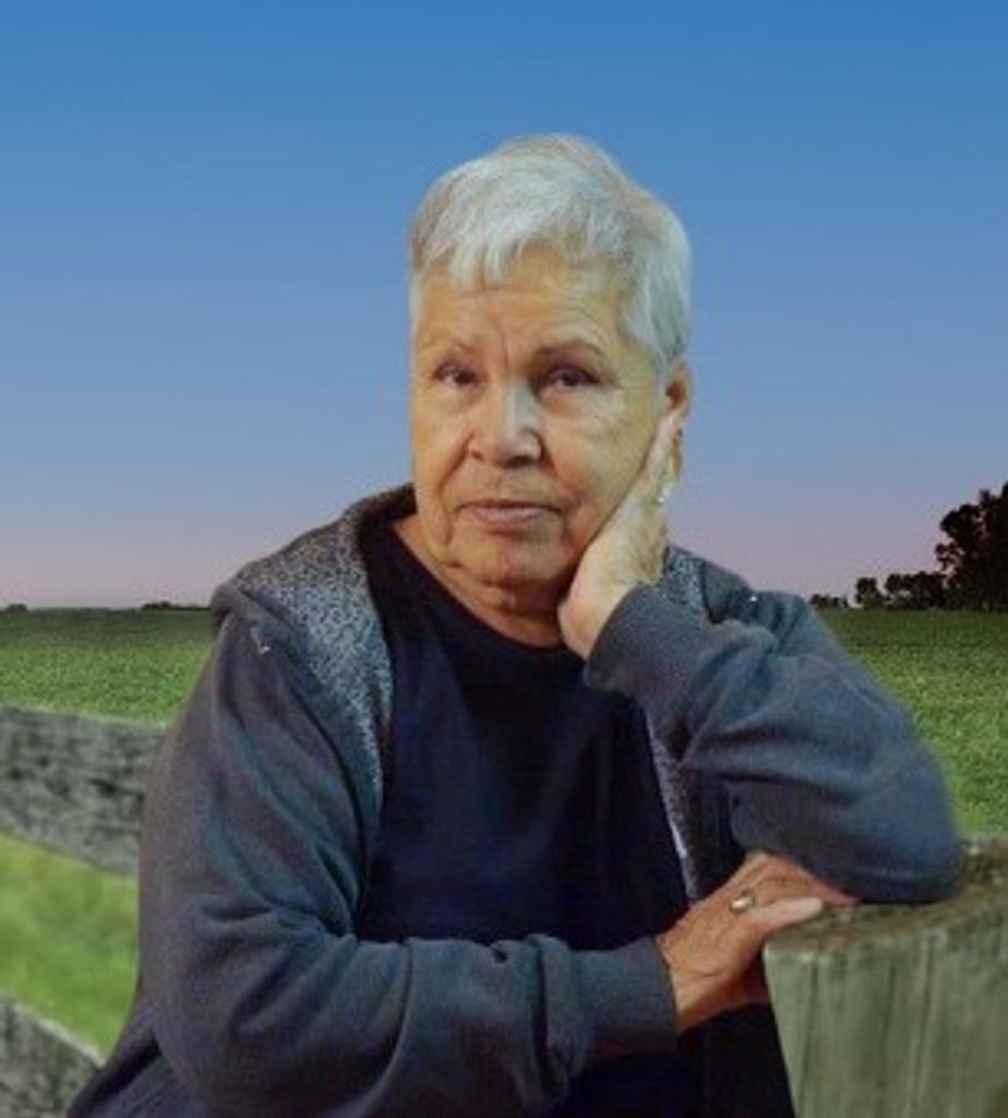 Maria Alicia Moreno