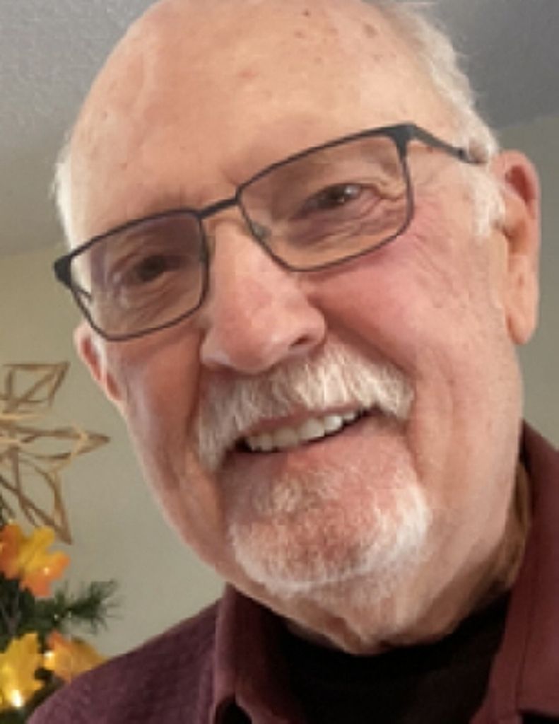 Tom D Kenton