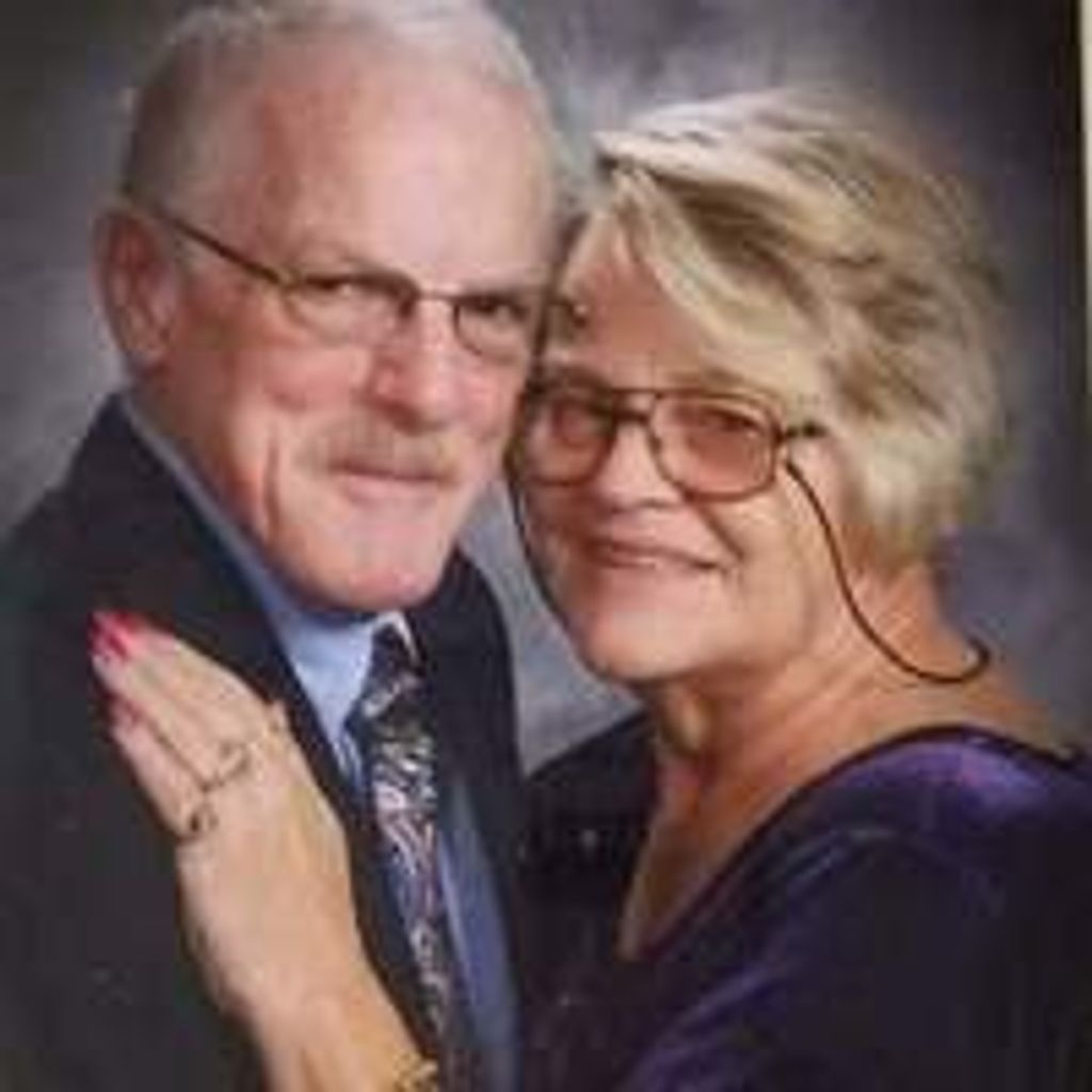 Linda  L. Longnecker