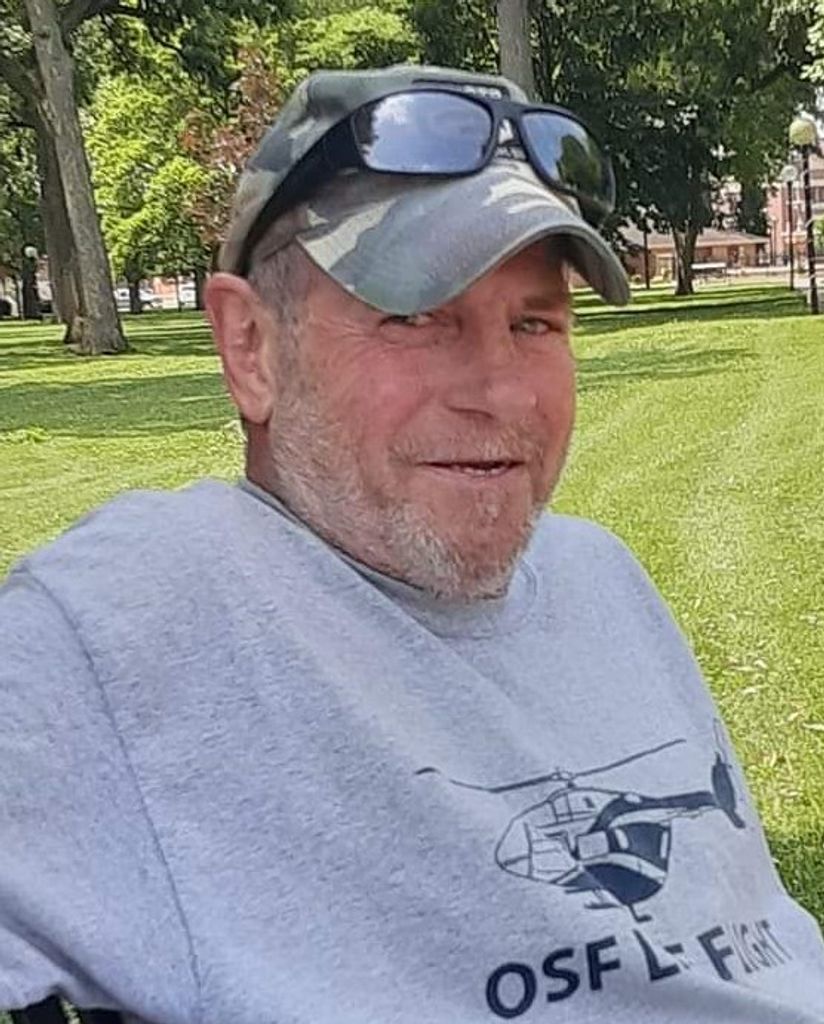 Robert "Ernie" Gray Profile Photo