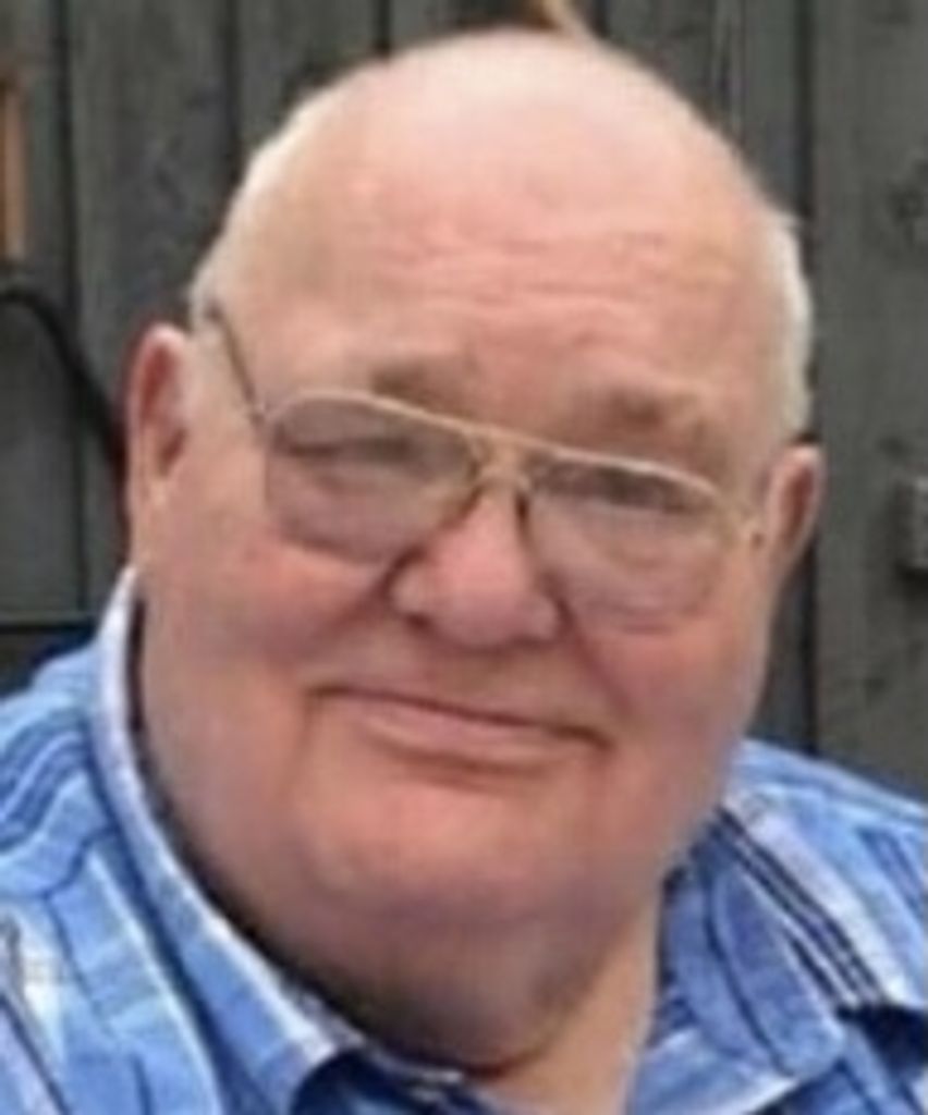 Phil  Leonard Thomas
