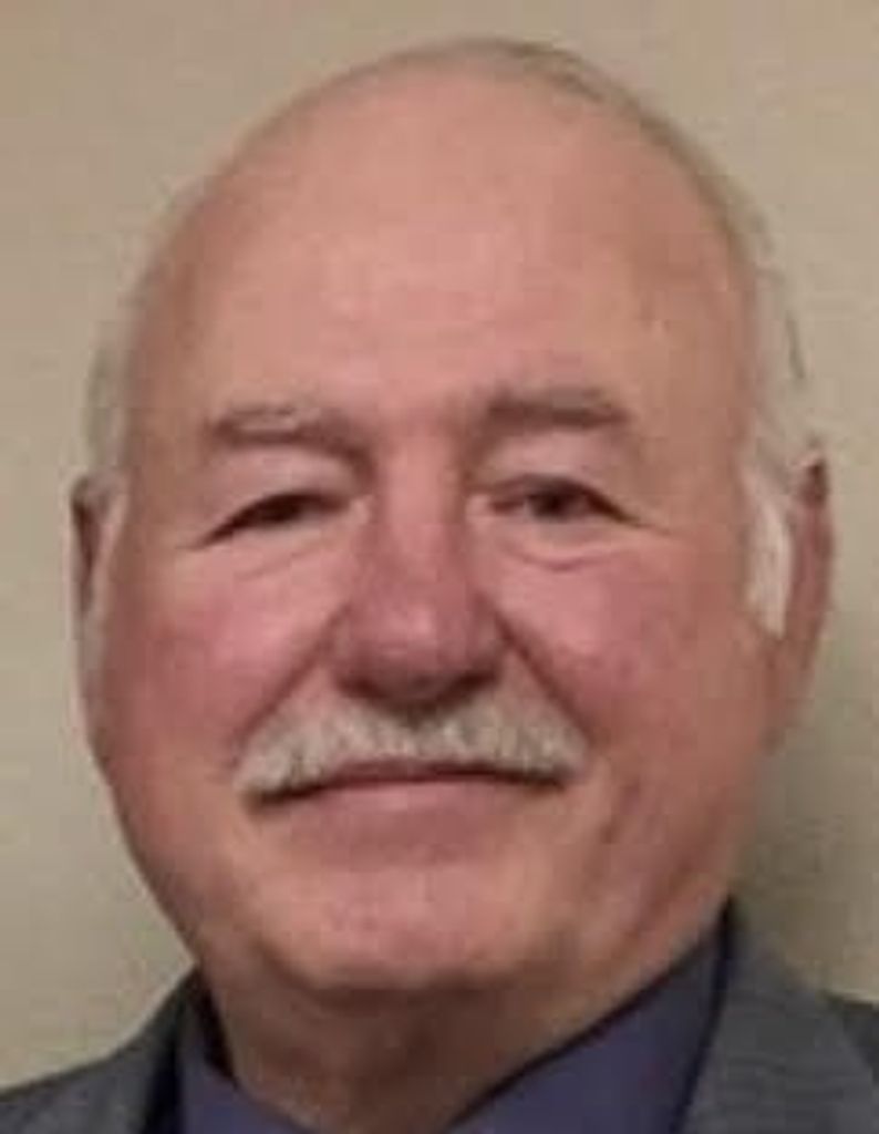 Mike Thomas Baker