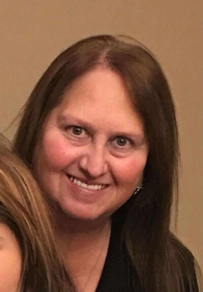 Suzanne Renee Vande Hoef Profile Photo