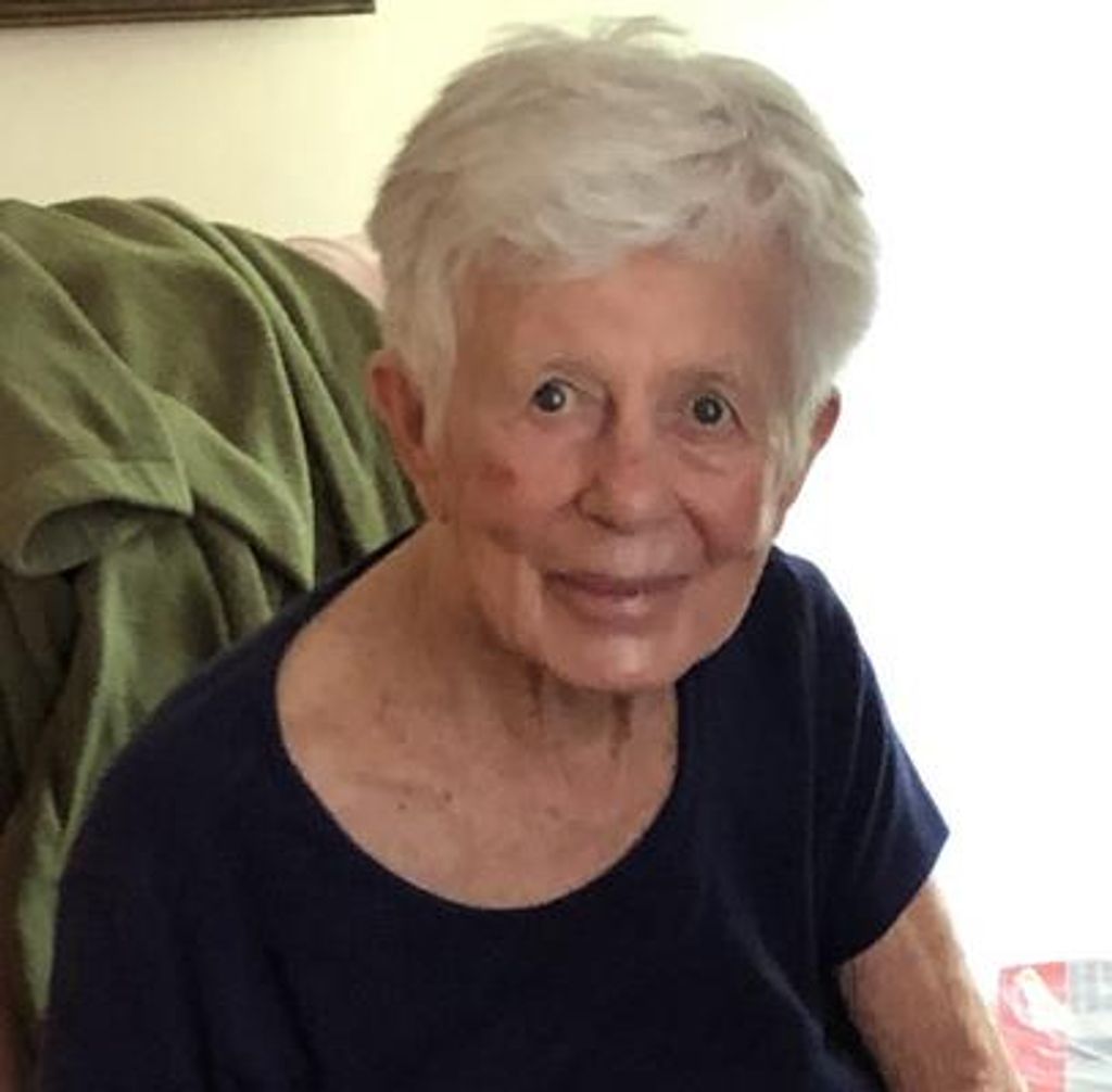 Joyce E. Lahann Nee Lazzarini Profile Photo