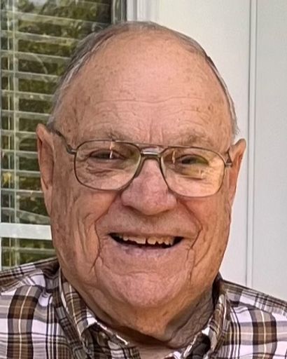 Fred C. Kinzinger's obituary image