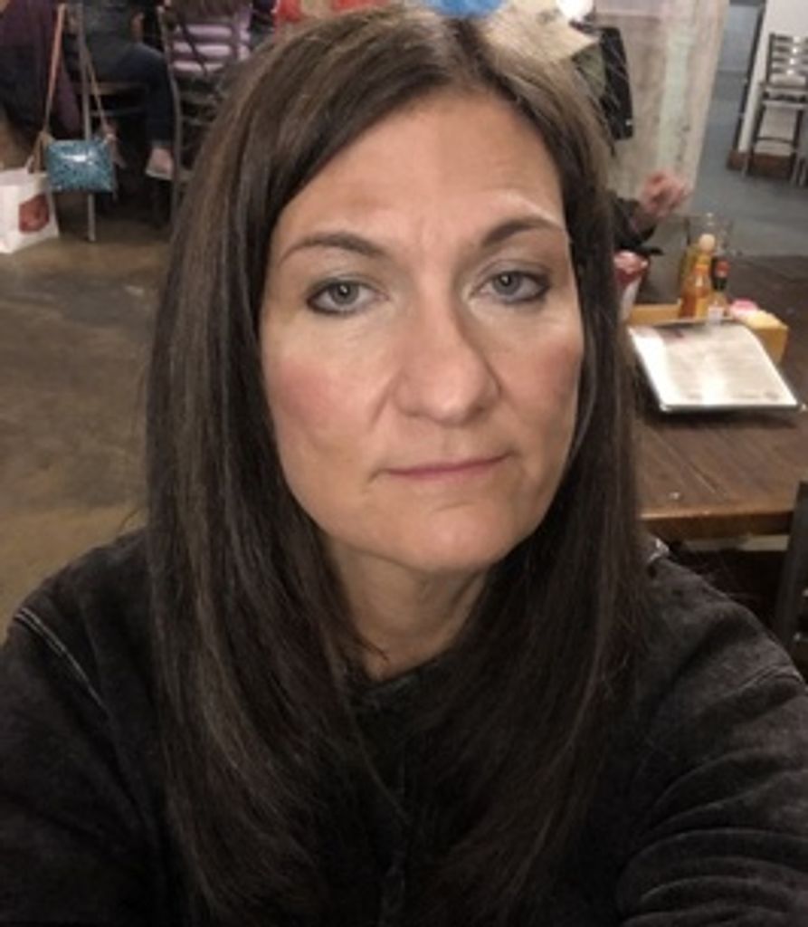 Mia Michelle Moore (Linton)