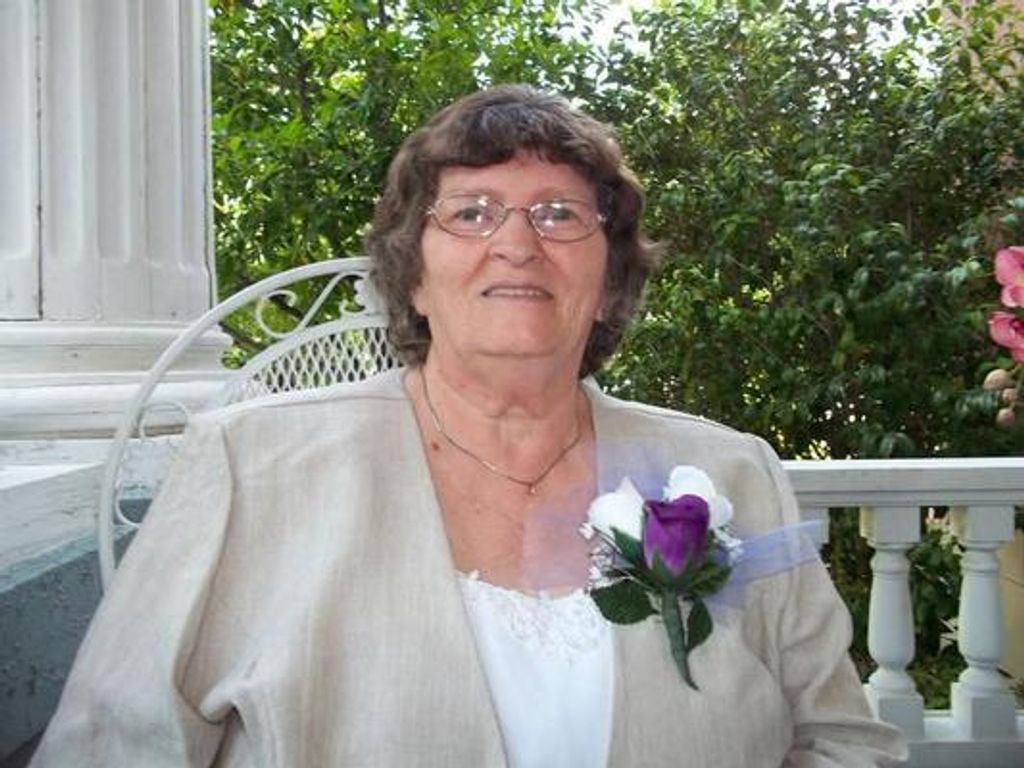 Linda E. Lee Profile Photo