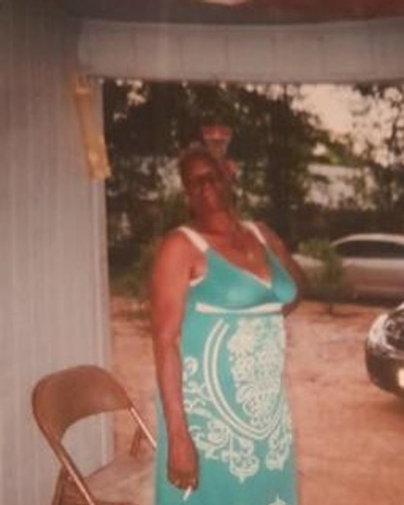 Geraldine Canada 67