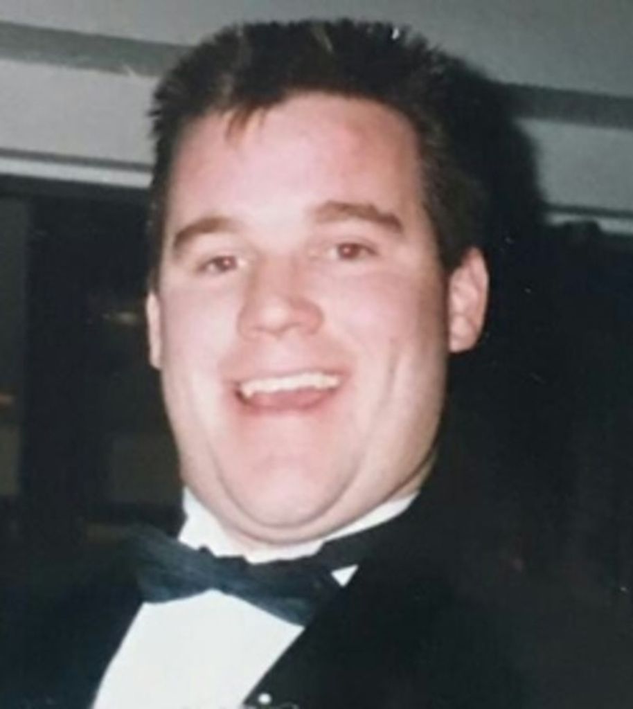 Timothy Knowles Profile Photo