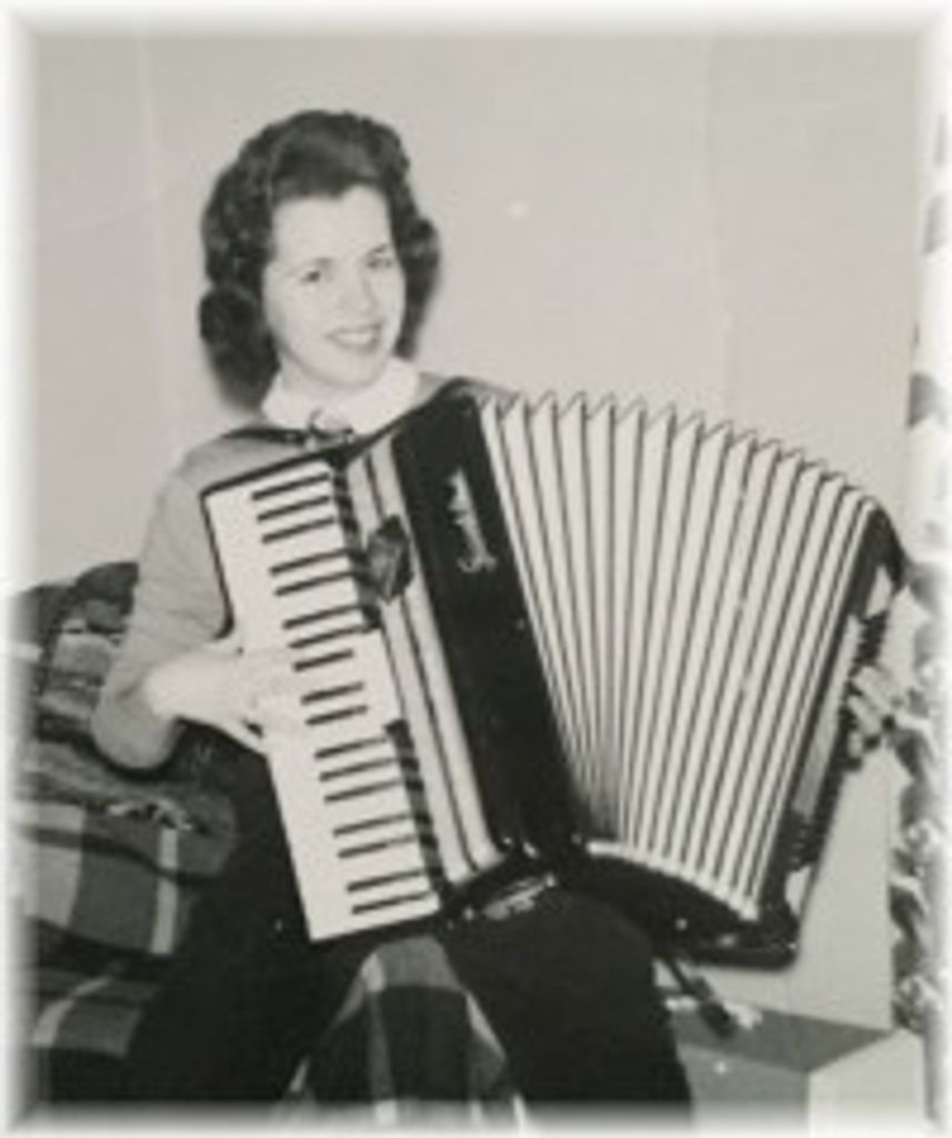 Elizabeth (Betty) Caroline Lange