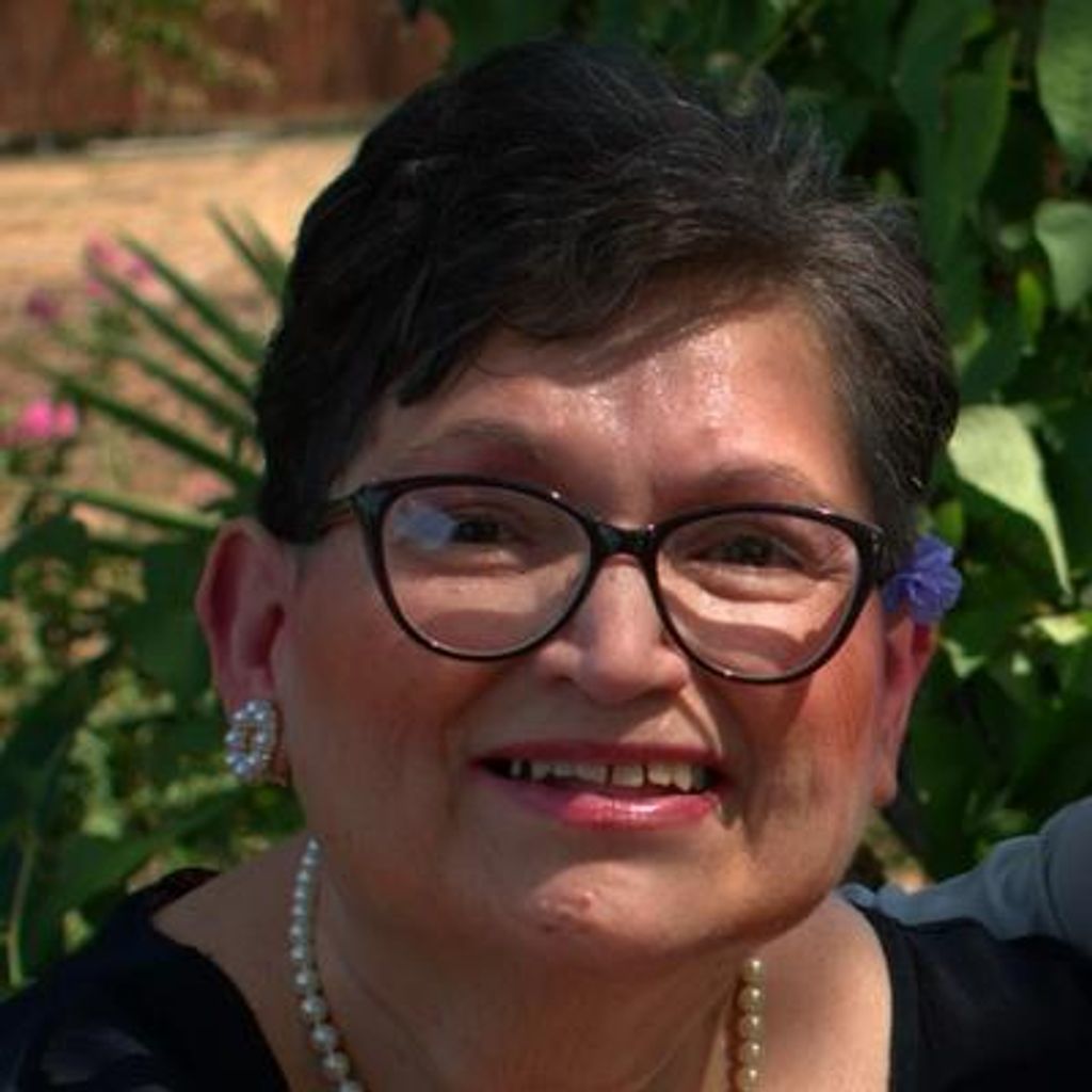 Guadalupe Carolina "Cary" Washum