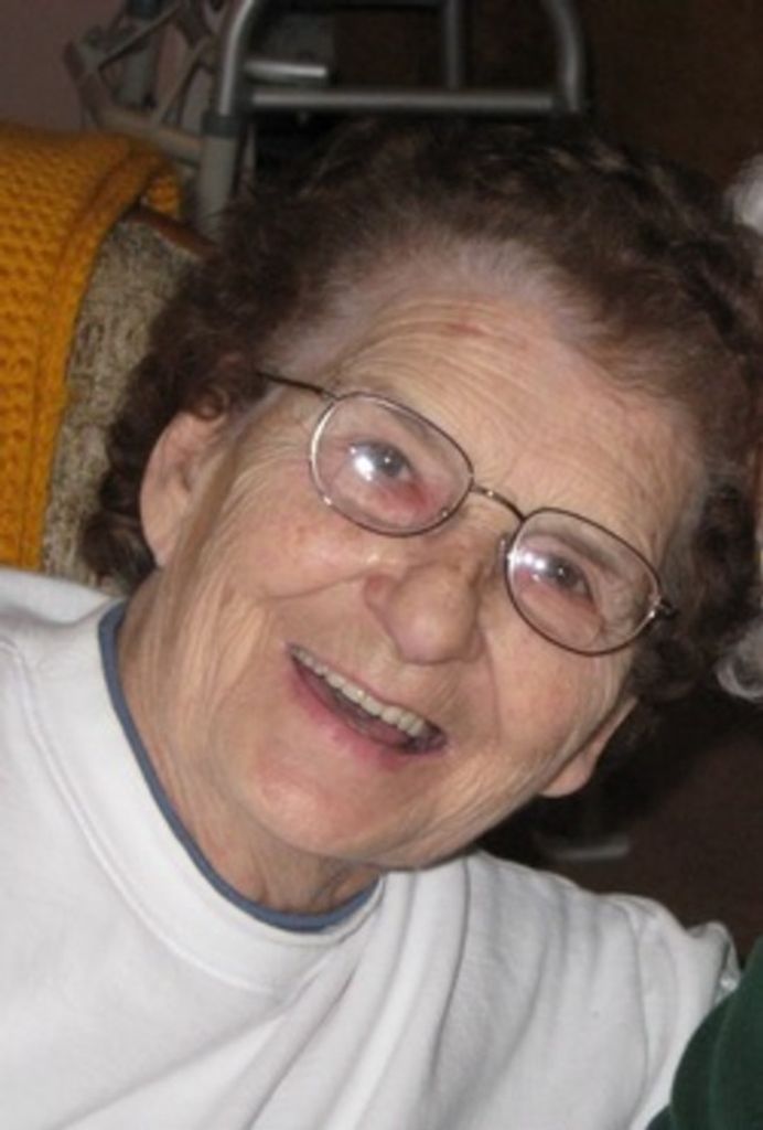 Louise A. "Lil" Sweredoski Vogt Profile Photo