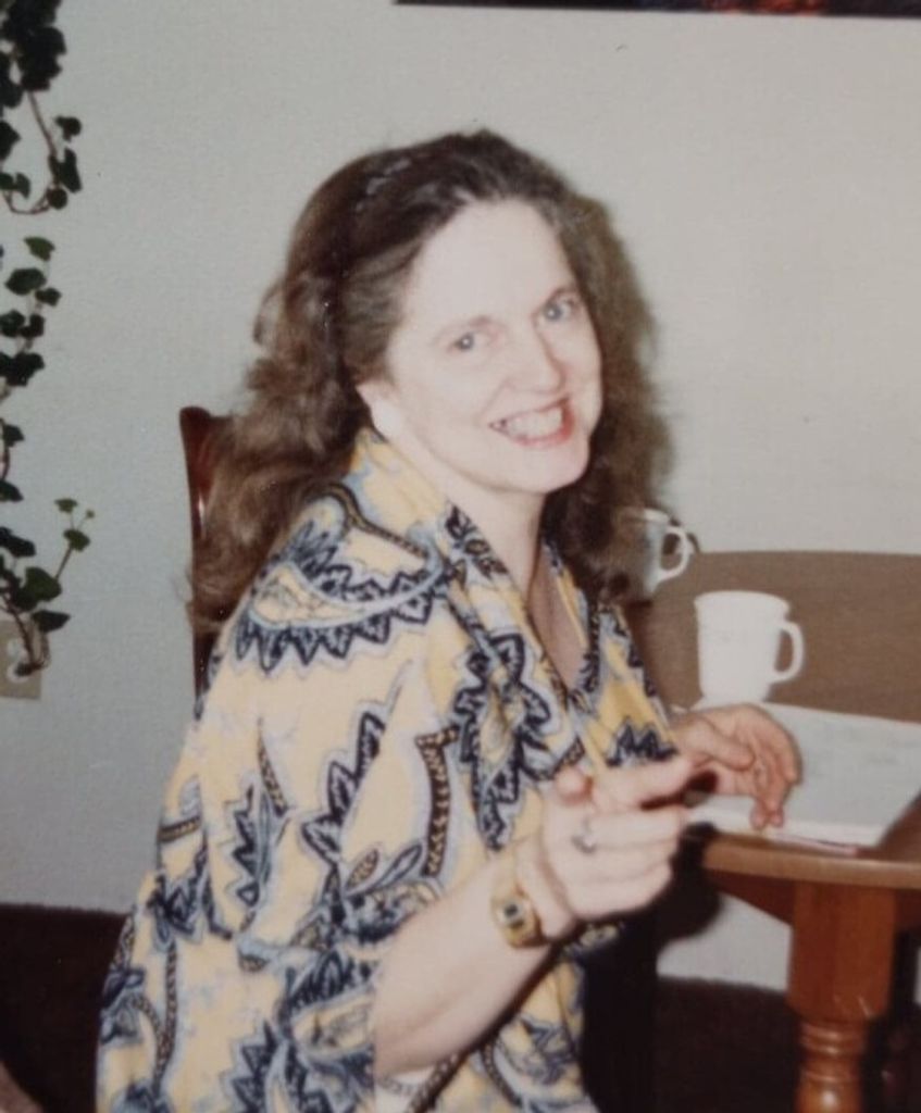 Rebecca Sundquist-Lux Profile Photo