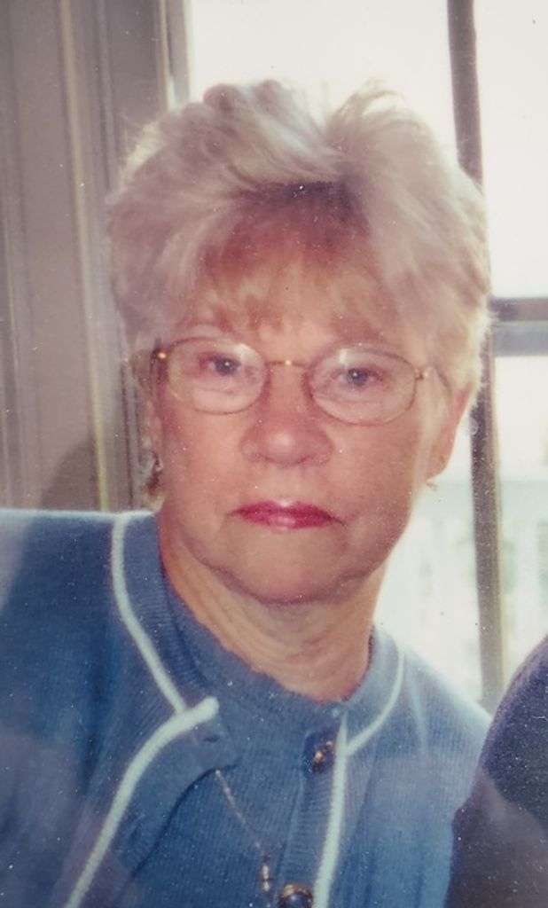 Madeline Theresa Davis Profile Photo