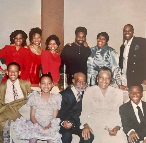 Calvin Earl Reed photo gallery thumbnail 20 of 58