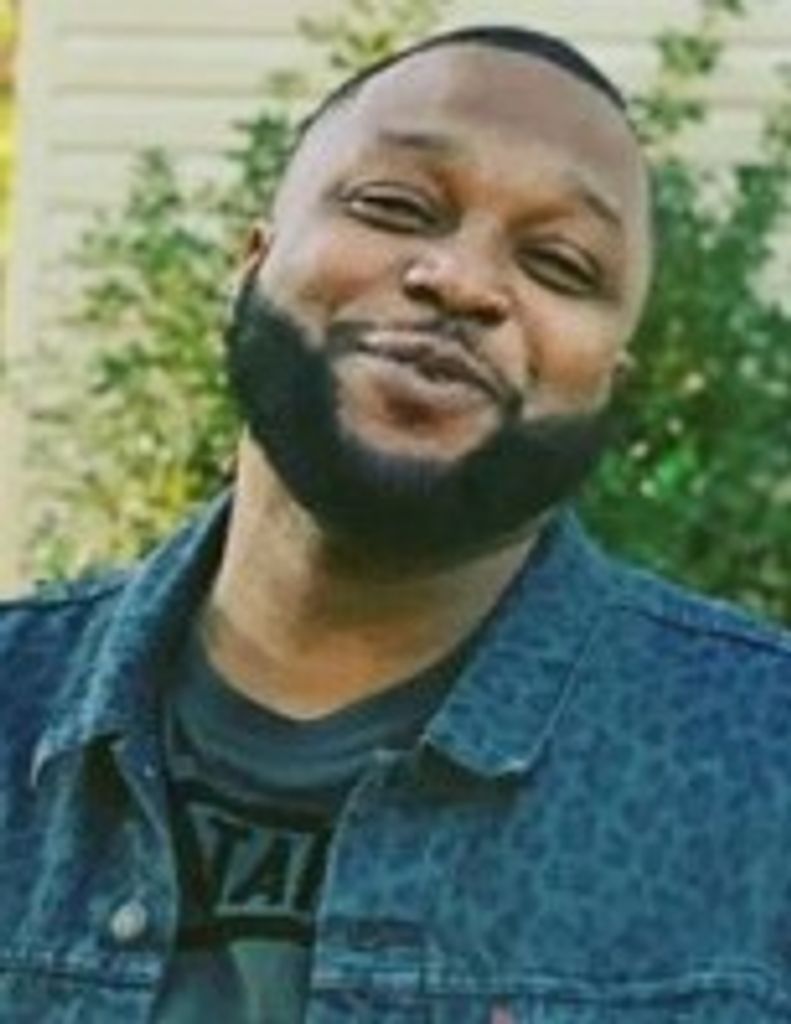 Courtenay Ambrose Smalls Profile Photo