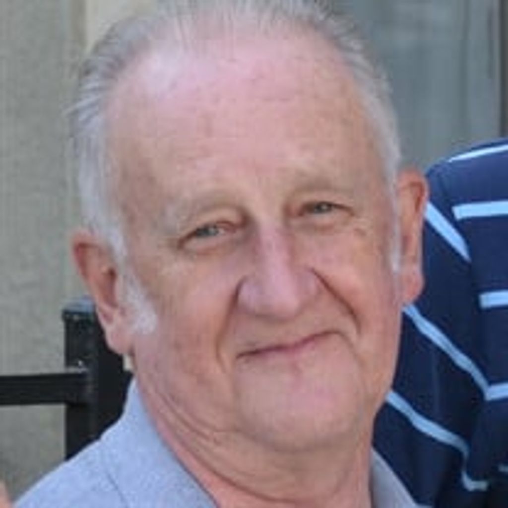 Mr. Bruce Arnold Leighton Profile Photo
