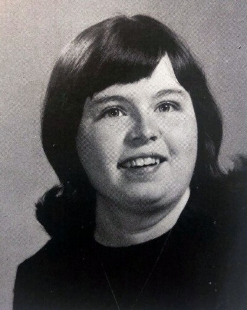 Ellen Ann Lynch Profile Photo
