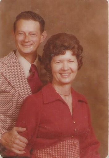 Alene H. Halcomb photo gallery thumbnail 159 of 269
