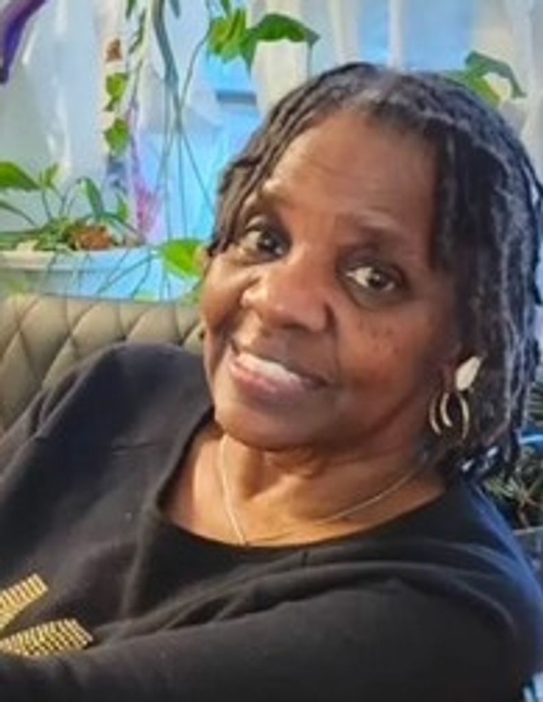 Linda Christine Woods Profile Photo