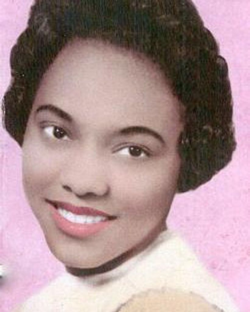 Ruth Ann Davis-Woods Profile Photo