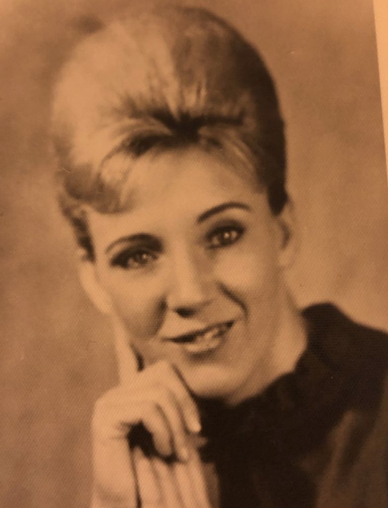 Joyce L. (Eads)  Catt