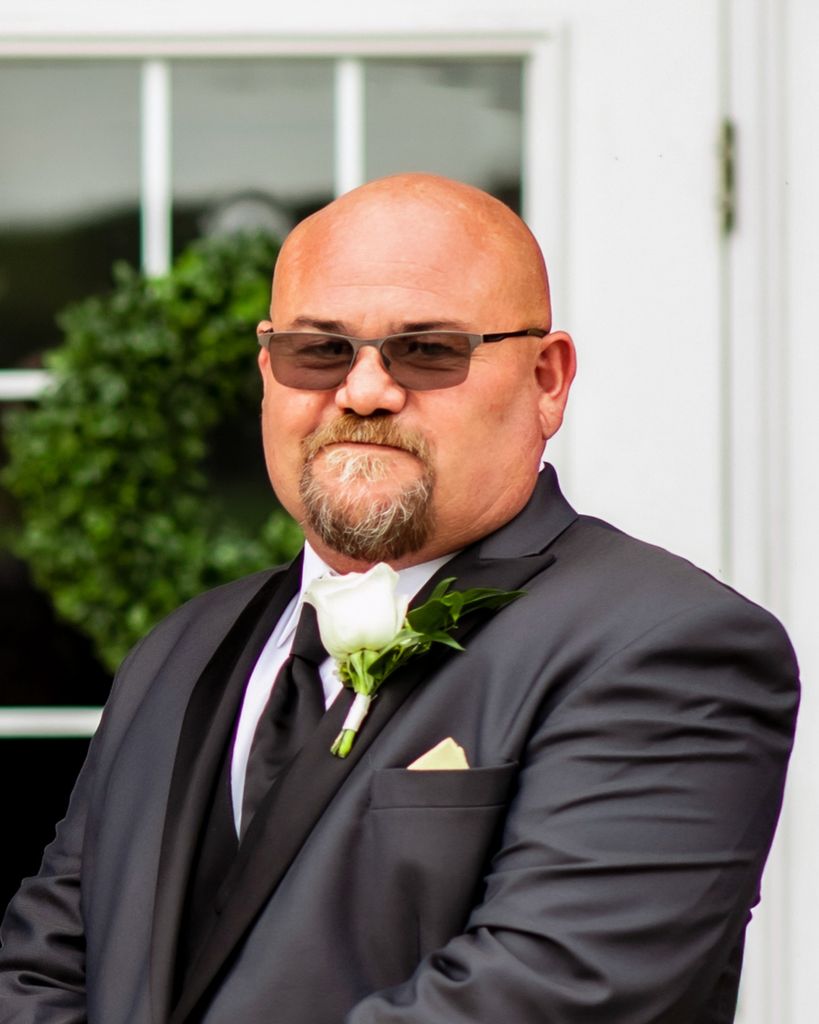 Chad Benton Profile Photo