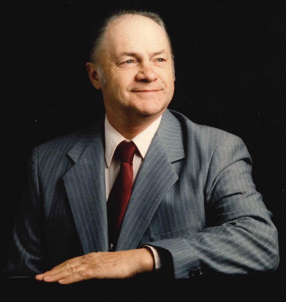 Max M. Hoy Profile Photo