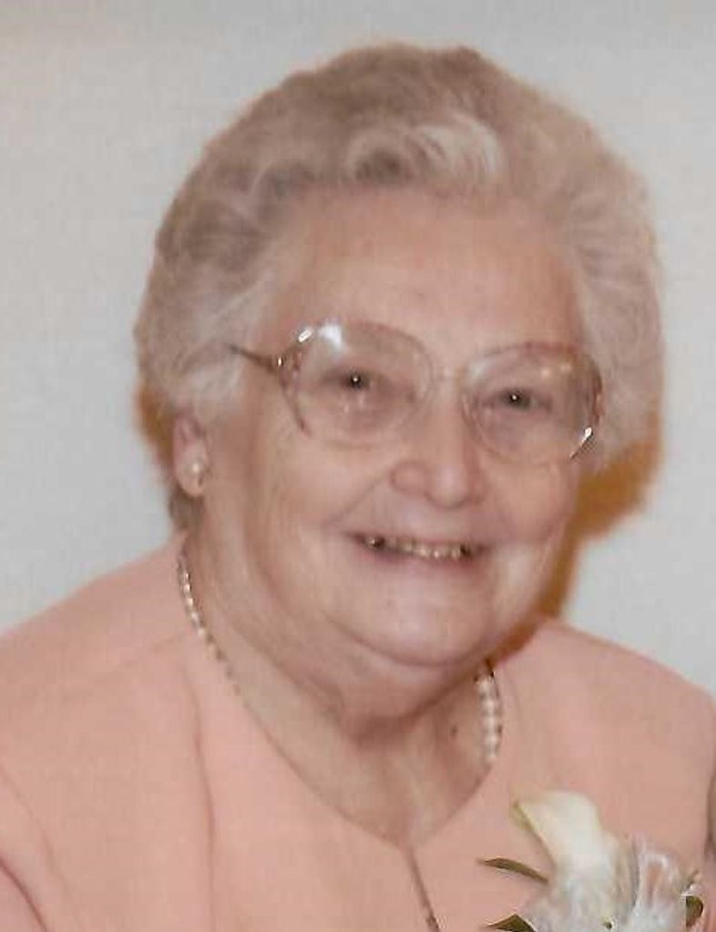 Kathryn "Kay" M (Larrow)  Auclair
