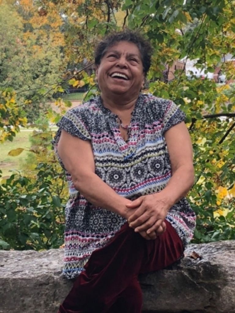 Josefina Molina