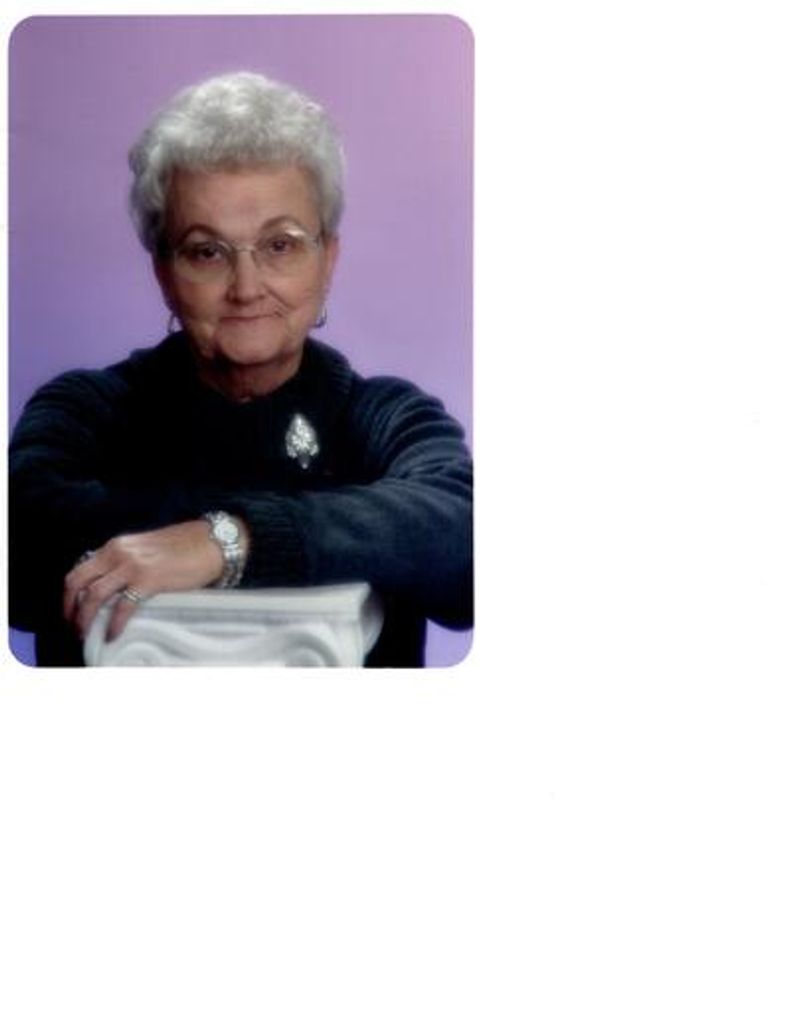Avenell "Peggy" Hall Profile Photo