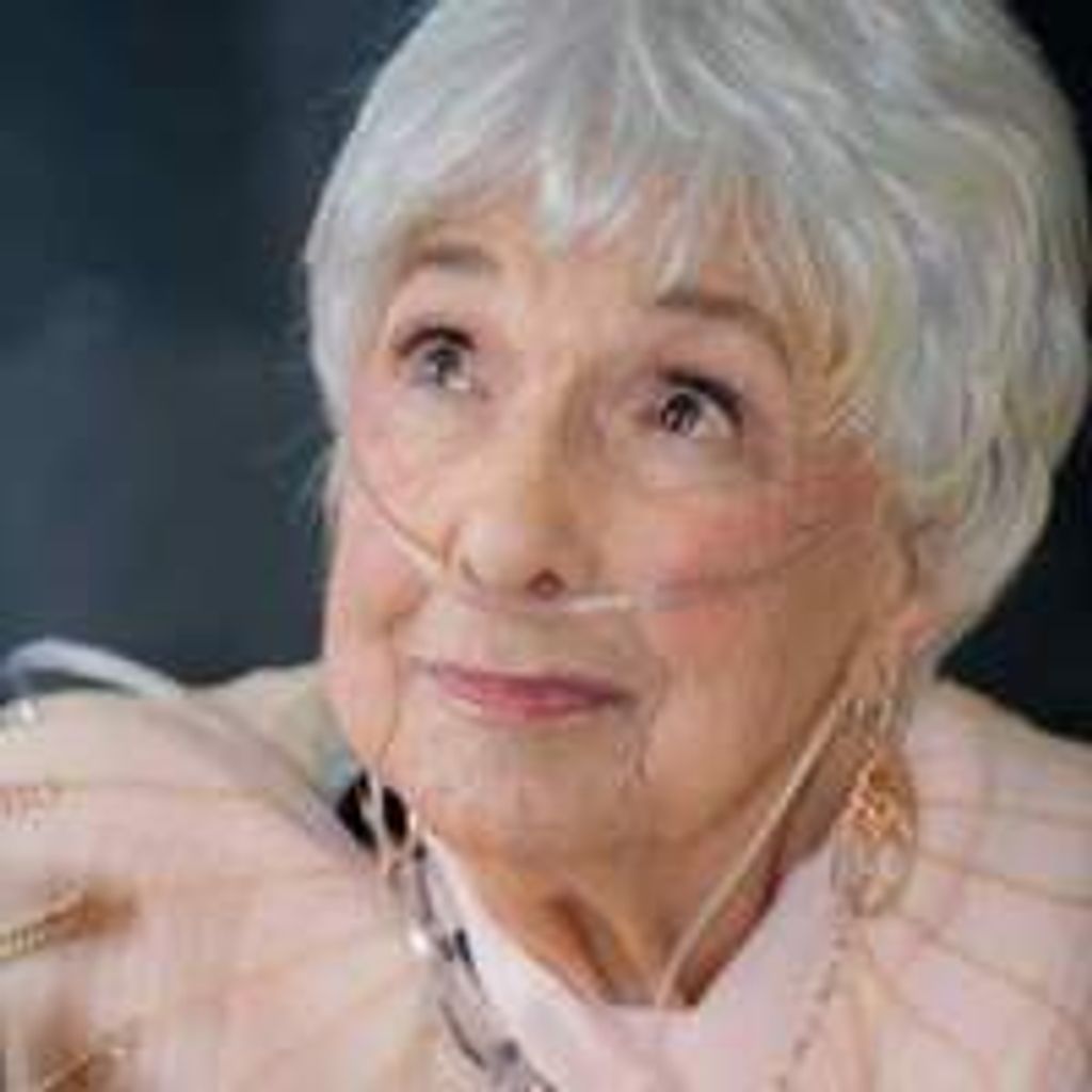 Eloise Adda Alver Profile Photo