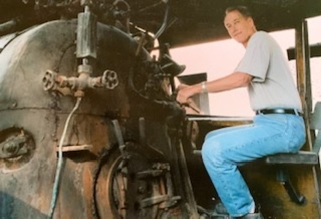 Thomas Eugene Dill Profile Photo