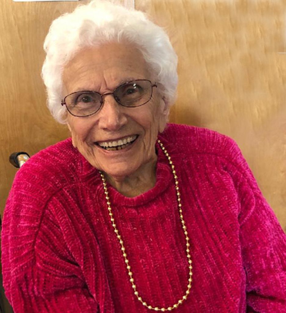 Louise Knight Profile Photo