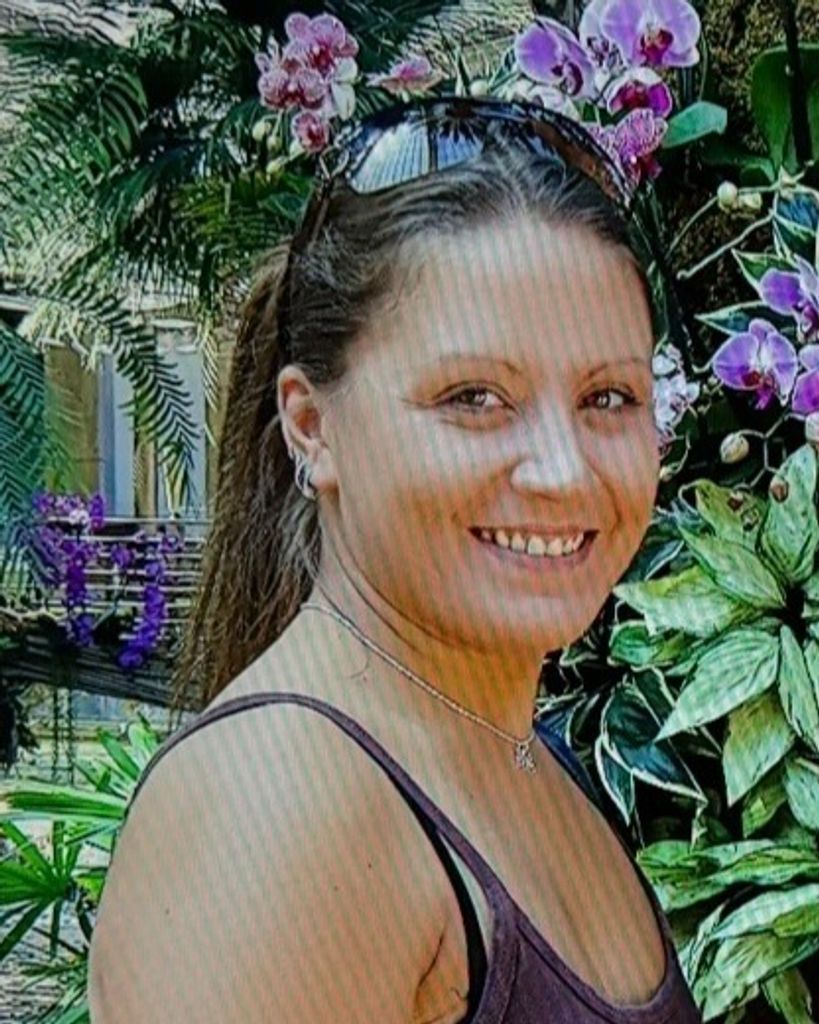 Rebecca Lea Alloway Profile Photo