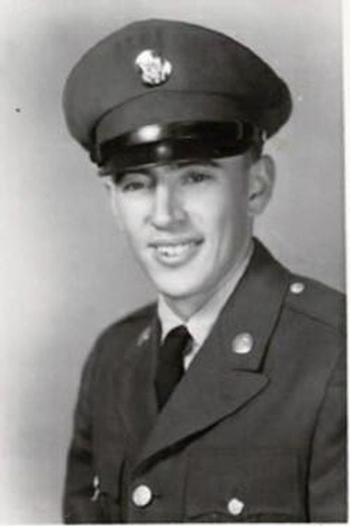 Leland "Lee" Robert Bender