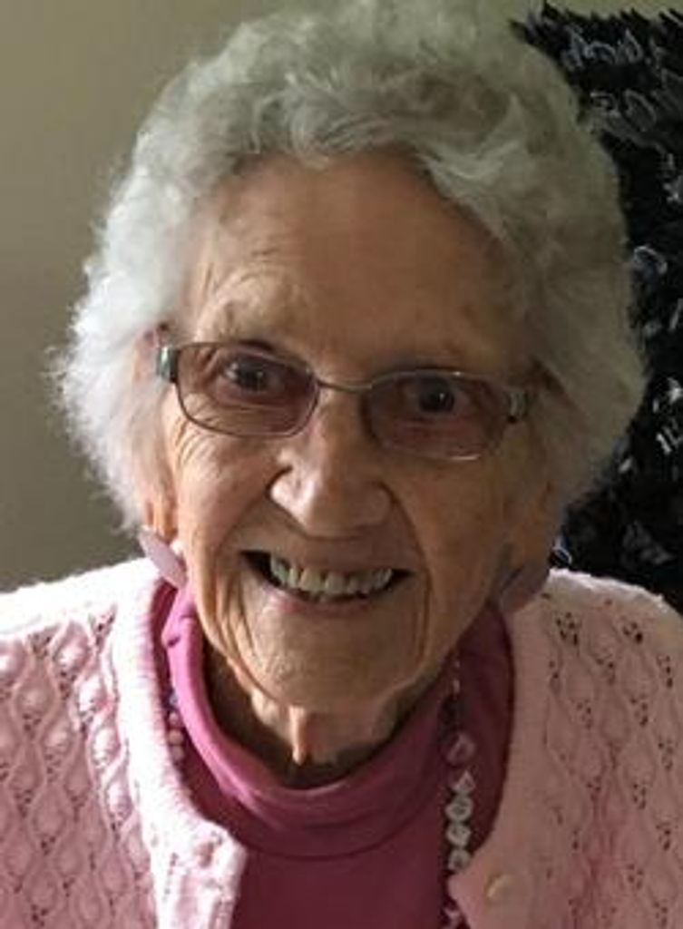 Vivian Marie Schmidt Profile Photo