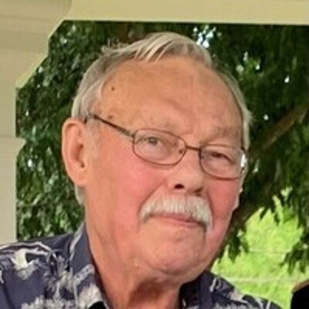 Thomas Isaac Wallace Profile Photo
