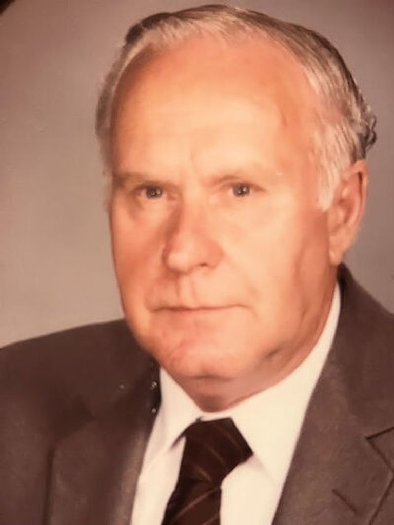 Manville Eugene "Gene" Burtin Profile Photo