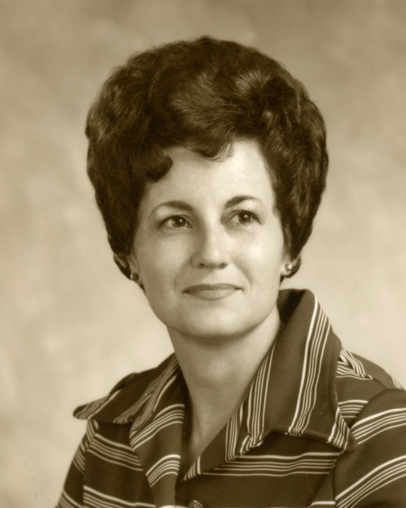 Dolores Hartlage Hoilman Profile Photo