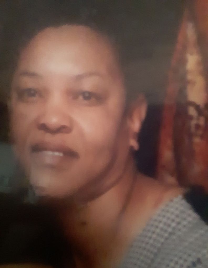Sandra J Askew