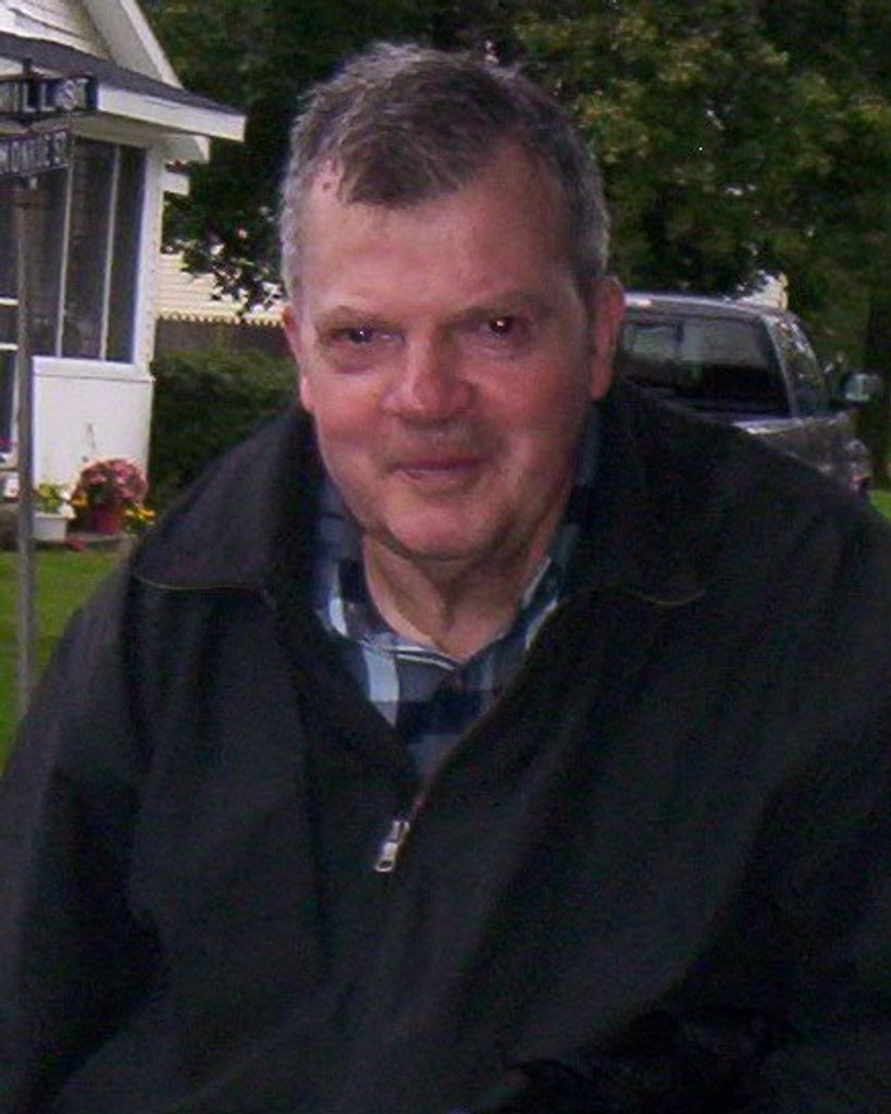 Charles Lewis Profile Photo