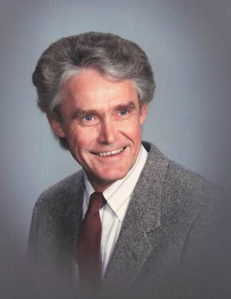 Roger L. Kennedy Profile Photo