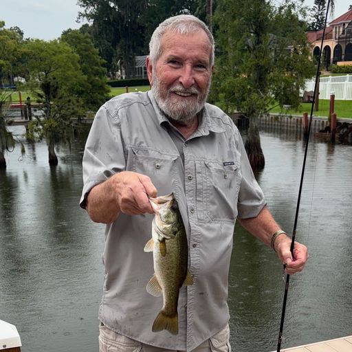 Ray Noel Olinger Profile Photo