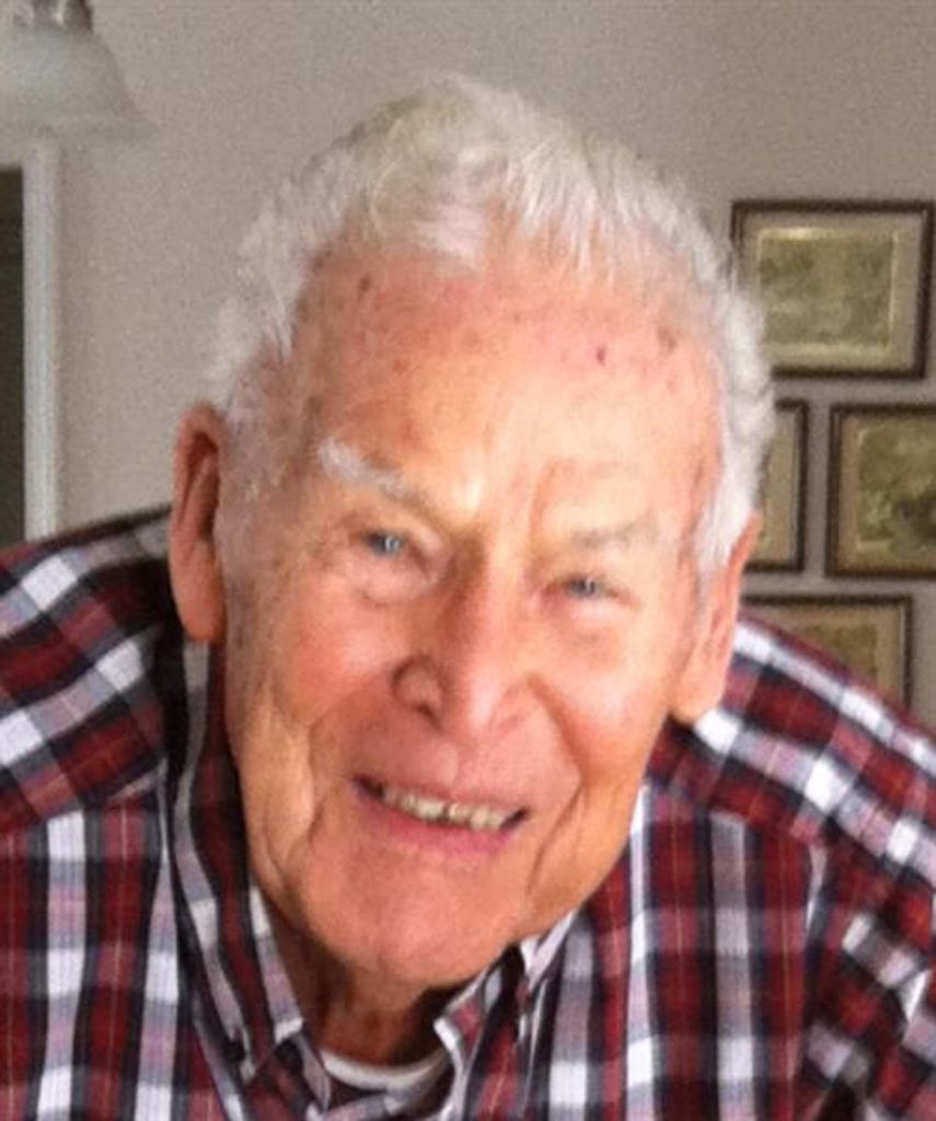 Howell James Profile Photo