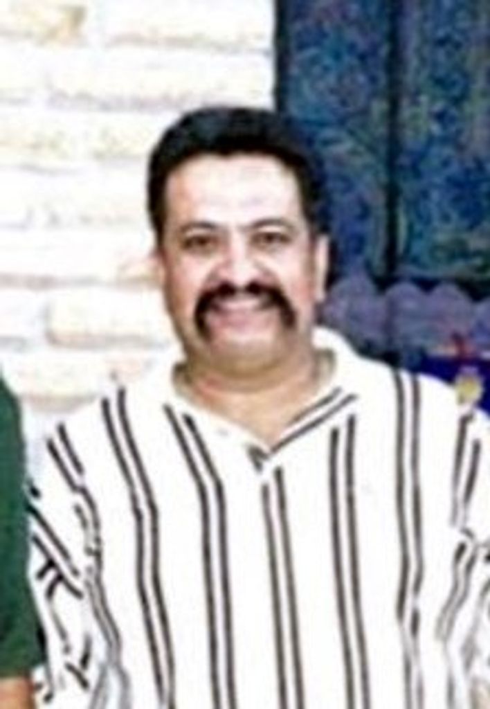 Razo, Manuel Profile Photo