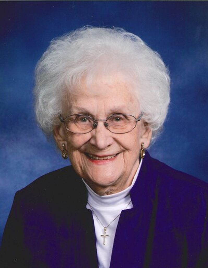 Lorraine Myra Fox Profile Photo